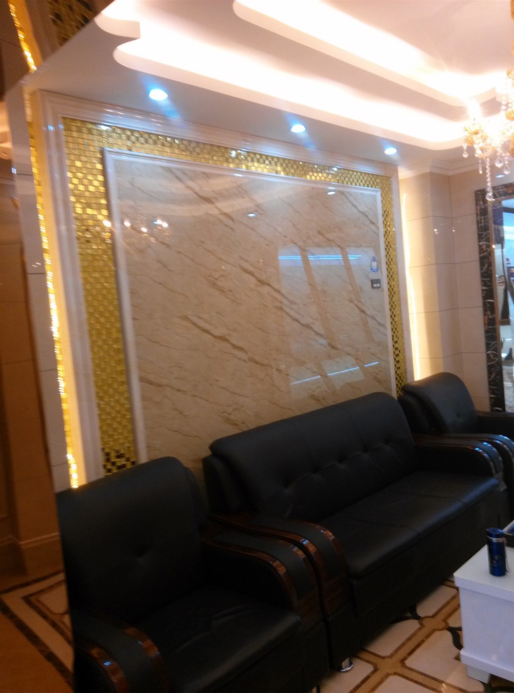 激情AV青青草陶瓷砖山西长治专卖店