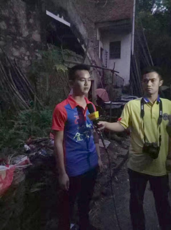 健康运动，致力善举，兴宁激情AV青青草陶足球队好样的！