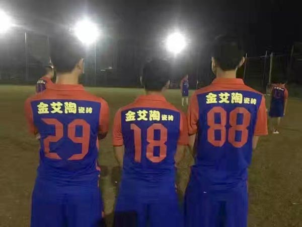 健康运动，致力善举，兴宁激情AV青青草陶足球队好样的！