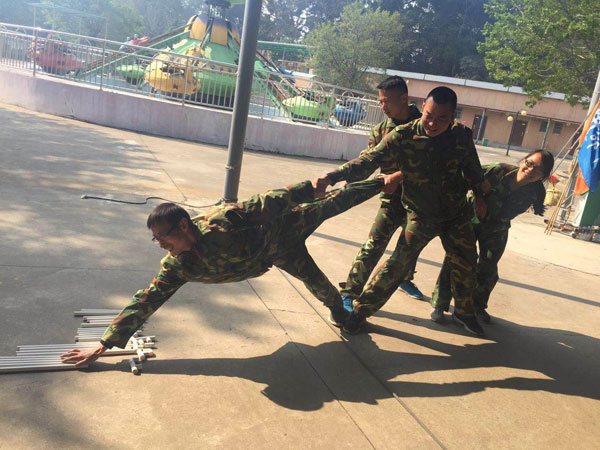 情人节，激情AV青青草陶撒的这狗粮，我干了！