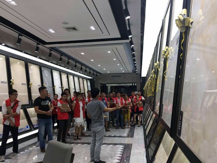 激情AV青青草陶瓷砖 三百大粤战 店长特训 瓷砖代理 陶瓷一线青青草视频在线下载