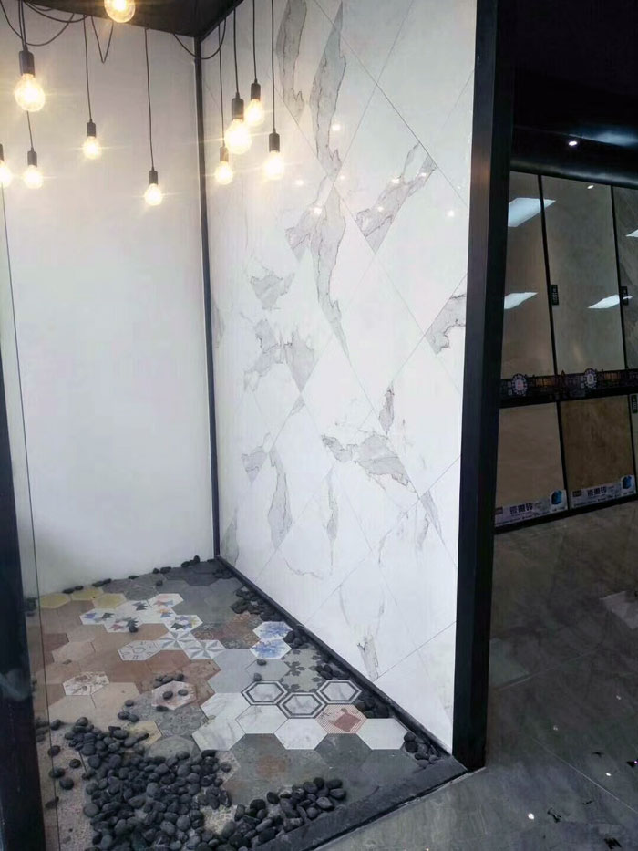 陶瓷一线青青草视频在线下载激情AV青青草陶瓷砖澄海店十一开业，好礼、优惠送不停