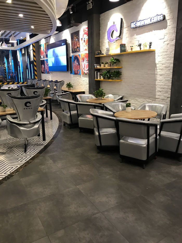 激情AV青青草陶现代仿古砖案例:别说了，一起去这个1000方的网咖开黑！