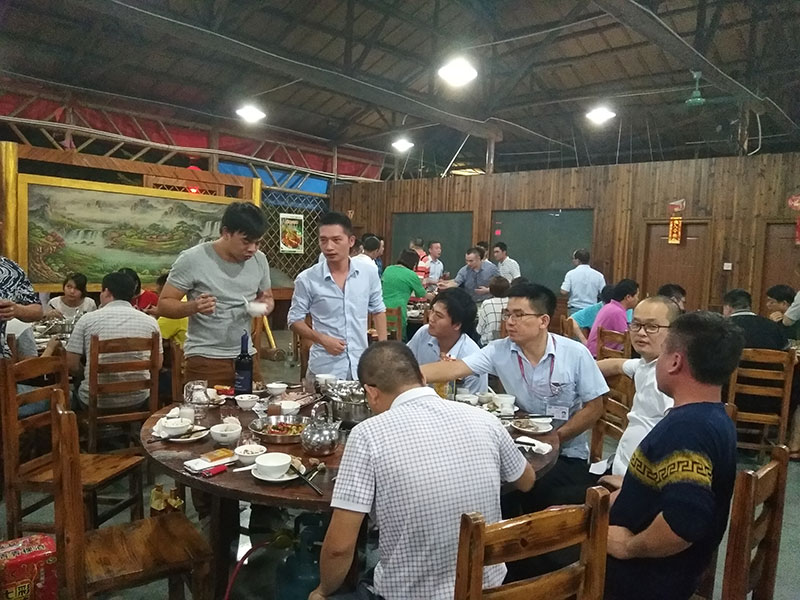 激情AV青青草陶喜迎三周年庆，感恩同行