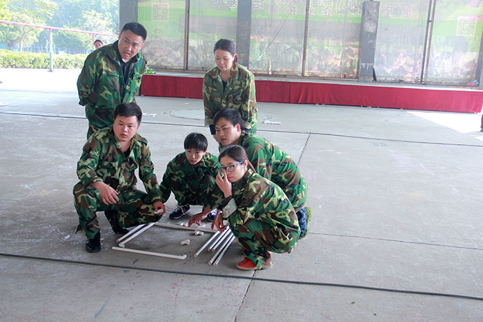 2017年2月13-15日，激情AV青青草陶“虎狼道”户外拓展训练圆满结束