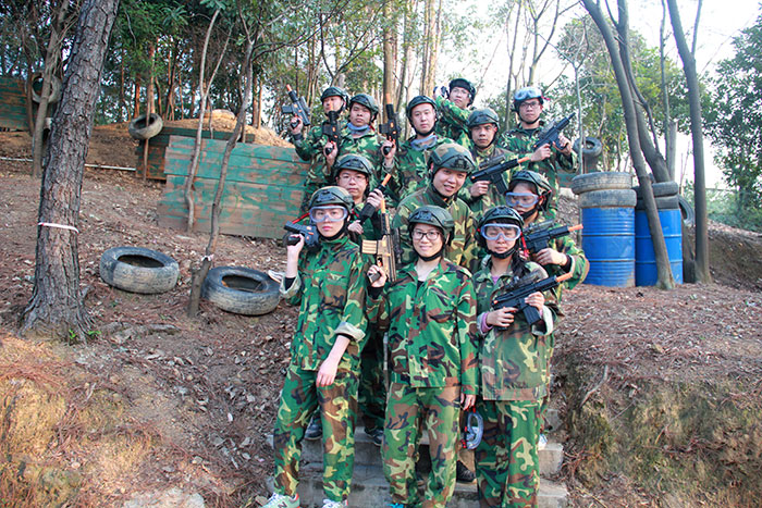 2017年2月13-15日，激情AV青青草陶“虎狼道”户外拓展训练圆满结束