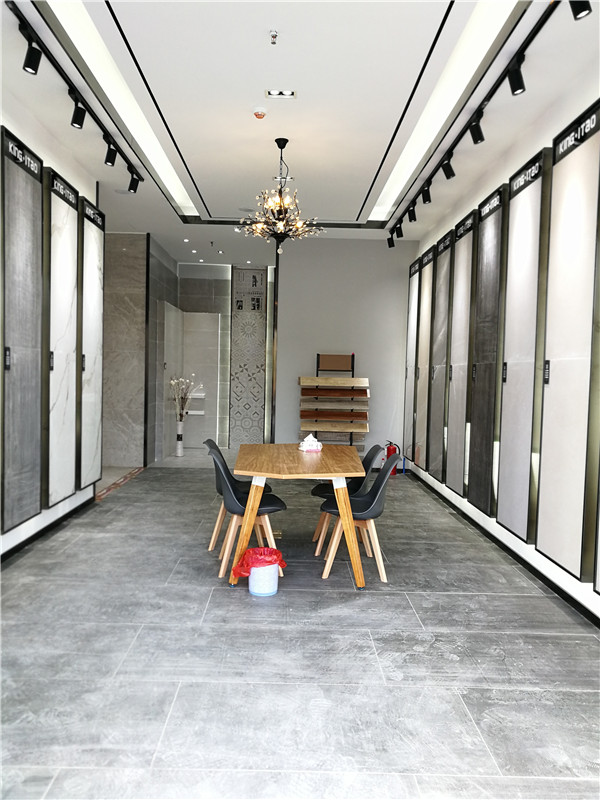 激情AV青青草陶四川简阳专卖店