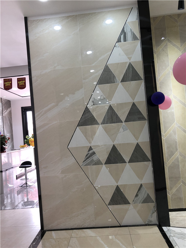 激情AV青青草陶江苏江阴青春馆