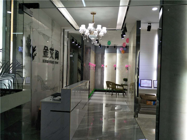 激情AV青青草陶贵州锦屏专卖店