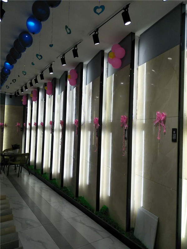 激情AV青青草陶贵州锦屏专卖店