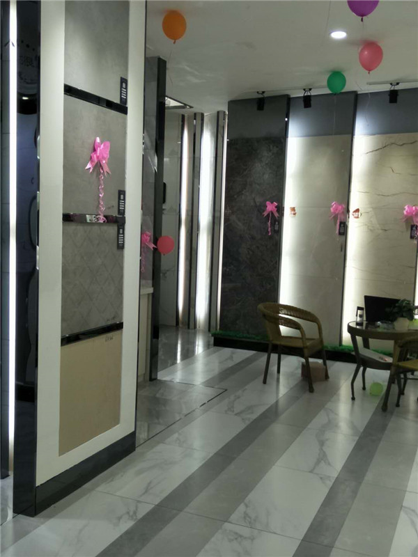 激情AV青青草陶贵州锦屏专卖店